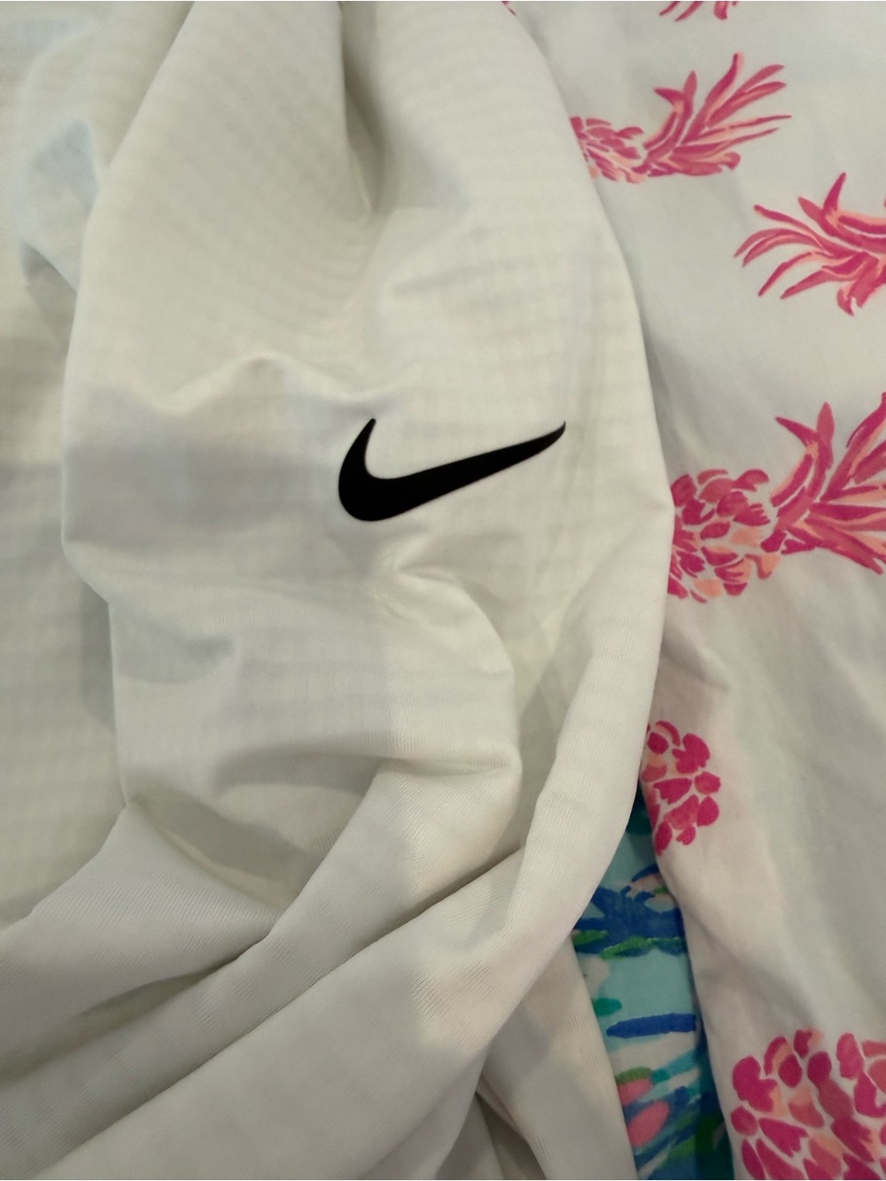 XL Nike White 3/4 Zip with Black Swoosh. Golf!